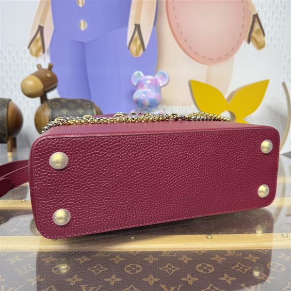 2026120185551601 270